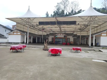 Zigui Shengtian Manor Отели рядом с достопримечательностью «Lianziya Scenic Area»