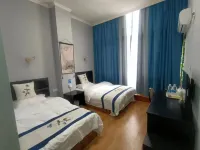 Neijiang Yimi Sunshine Hotel