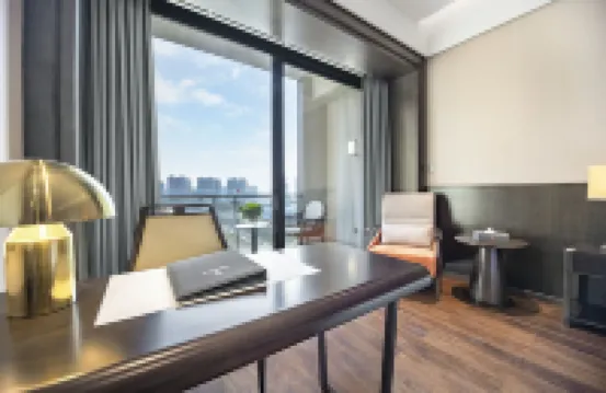 Neijiang Qinyuanchun Hotel
