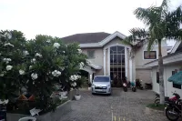 Only Seed Resort - parking