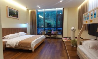 Liuba Yishan Linxi Homestay