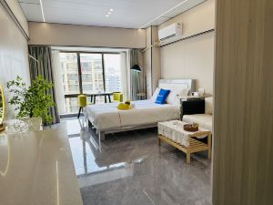 Yingshang Chinese Yiju No Man Homestay (Lvdu CBD Branch)