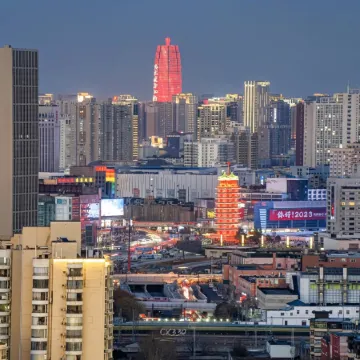 Haifei Hotel (Zhengzhou Erqi Square Dennis David City Branch) Отели рядом с достопримечательностью «Хэнаньский экзаменационный центр для экзаменов гражданской службы, образовательный центр Huatu»