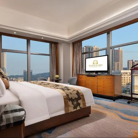 Grand Rezen Hotel Omiga