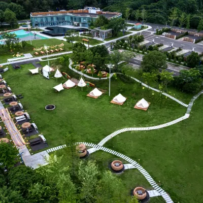 Wonderland RV Camp Shengxianju Hotels near Xianju White Pagoda Artificial Lake