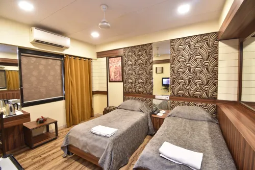 Hotel Metro Palace Bandra - balcone