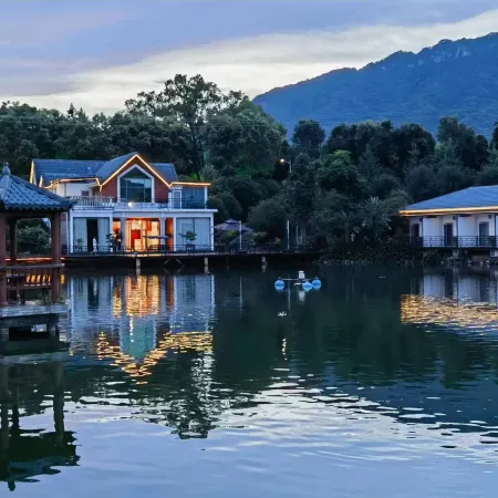 Jiahu Farmhouse