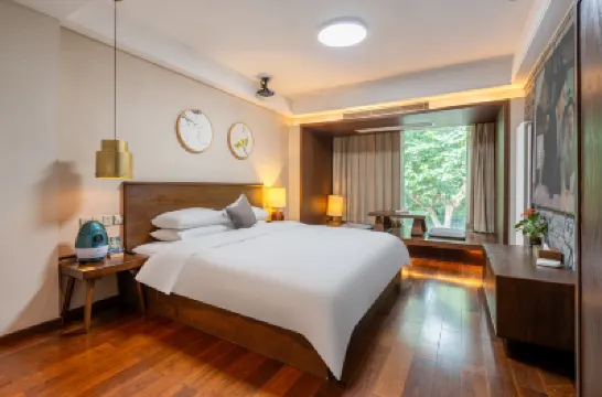 Canal Seclusive Life Hotels in Hangzhou