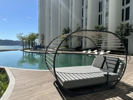 Borneotel the Shore KK by CHG