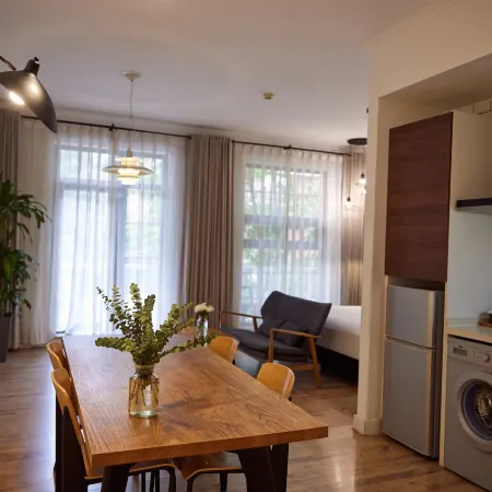 Yi Zhan Suisse Place Serviced Apartment (Beijing Sanyuanqiao Yansha Embassy District)