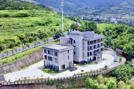 Wugong Mountain Summer Homestay (Wugong Mountain Scenic Area Tourist Service Center Store)