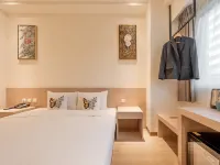 TH HOTEL Hotel berhampiran Akademi Tutorial Pingtung