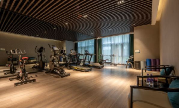 MEHOOD LESTIE Hotel (Guangzhou Huangpu Baoneng Performance Center)