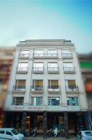 Orange Tree Hotels Отели рядом с достопримечательностью «Ramtek Fort Temple»