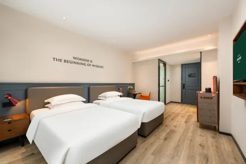City Comfort Premier Hotel (Liuzhou Five Star Pedestrian Street) - 2-Star