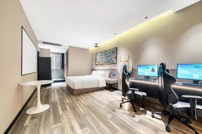 ReMAX Remai E-sports Hotel (Ningbo University of Finance and Economics Lishe Airport) Hotel in zona Ningbo Dahongying University