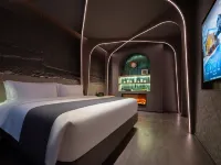 IS Chang E-sport Hotel (Wuyi Square IFS International Financial Center)