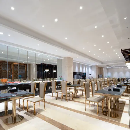 Ramada by Wyndham Chenzhou Отели в г. Чэньчжоу
