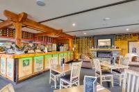 Lake Resort by Marsden - breakfast