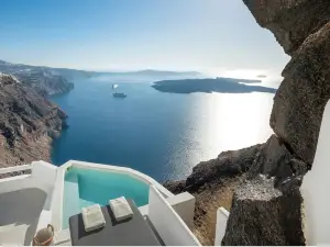 Aqua Luxury Suites