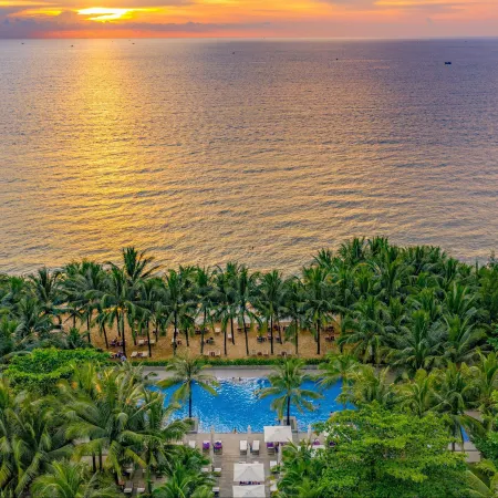 Salinda Resort Phu Quoc - Sparkling Wine Breakfast