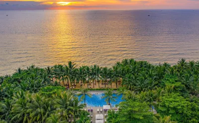 Khu nghỉ dưỡng Salinda Phú Quốc - Sparkling Wine Breakfast Các khách sạn gần Trung Tâm Bảo Tồn Chó Xoáy Phú Quốc Trang Trại Thanh Nga
