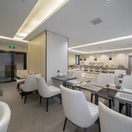 Yeste Hotel (Fenggangxian Government)