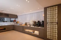 Sollago Myeongdong Hotel & Residence - sarapan