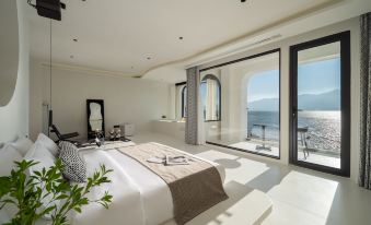 Dali might as well meet the designer sea view hotel