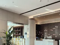 Jinglai Hotel·Selection (Shanghai Daning Lingshi Park) Hotels near Langao Road Station