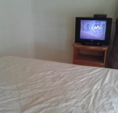 ห้องพักสำหรับสามท่านพร้อมระเบียง