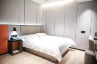 宿適輕奢ホテル(上海南駅) 上海応用技術大学(梅校区)周辺のホテル