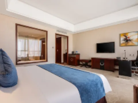 Jurong Yukun MOLTON Hotel Hotels in Jurong