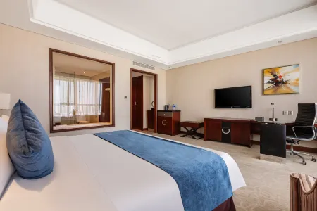 Jurong Yukun MOLTON Hotel