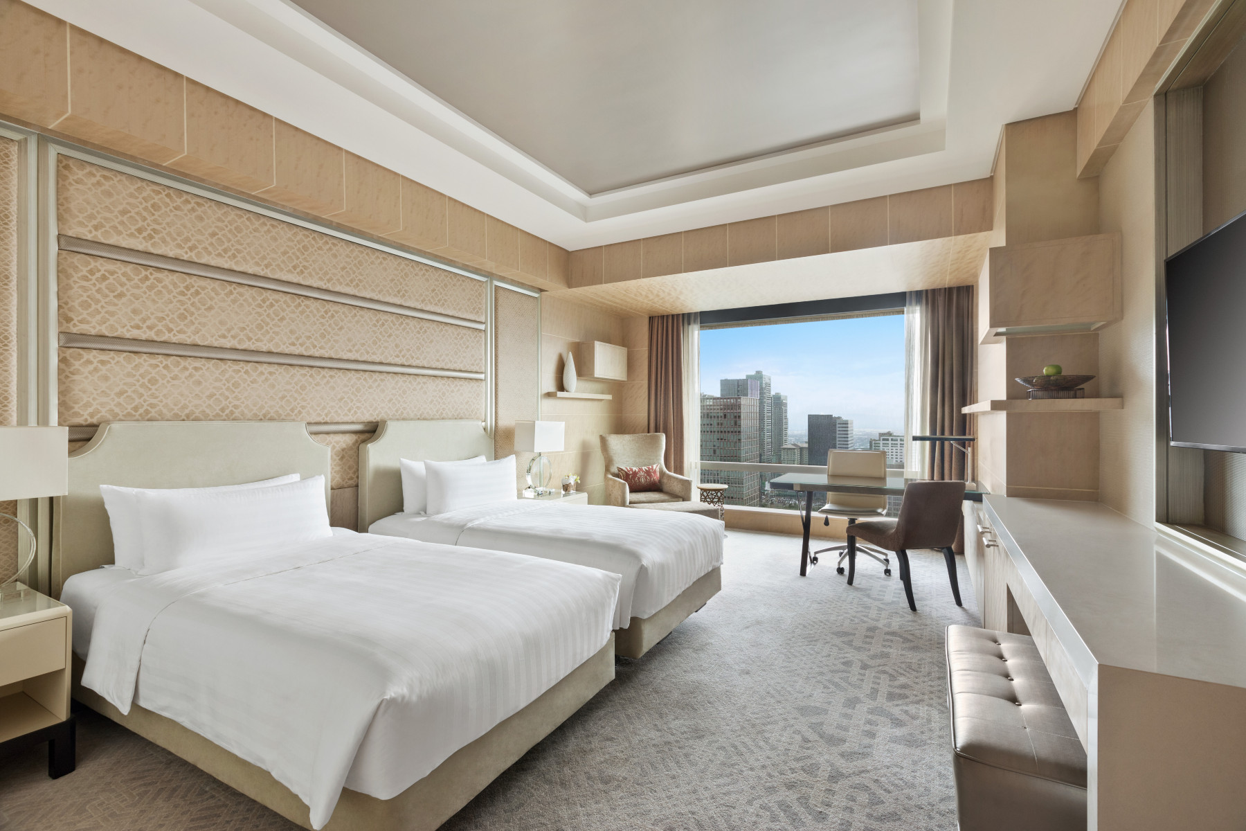 Shangri-La The Fort, Manila Hotels in Pasay