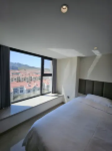 那家山海loft精品酒店（麗達茂埠西地鐵站店）