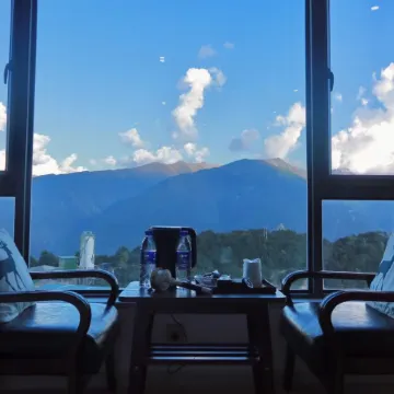 Deqin Moshang Huakai Boutique B&B
