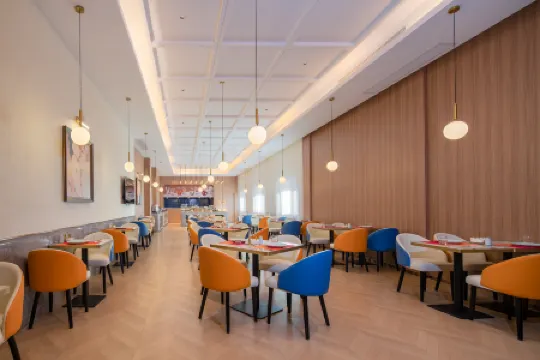 MEHOOD LESTIE Hotel (Hengdian Film City Dream Valley)