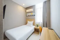Huayu Light Hotel (Keqiao RT-Mart Pearl Square Subway Station Branch)