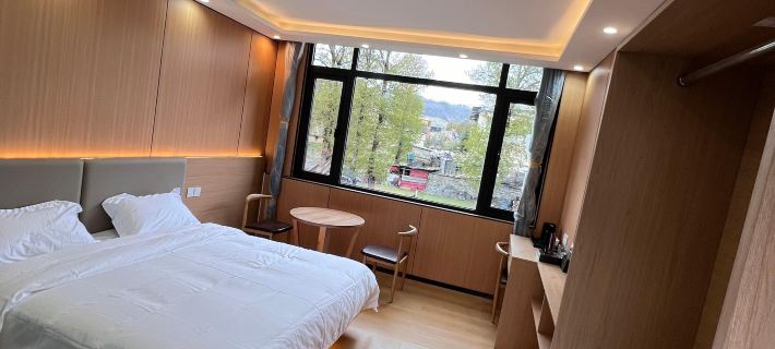 Sacred Cow Township B&B Hotels in Dawu County