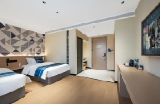Tianjin Diamond Business Hotel (Bohai Petroleum New Village) Hotels near Taku Forts