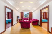 Cenxi Yuanfeng Hotel (Tanhua Bus Station) Hotels in Cenxi