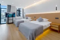 Yushi Shanshe Homestay (Huangguoshu National Park Branch) - balcone