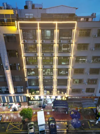 Luoding East Island Hotel Отели рядом с достопримечательностью «Changgangpo Aqueduct, Luoding»