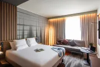 Novotel Cambridge North Hotels in der Nähe von Trinity Hall, Wychfield Site