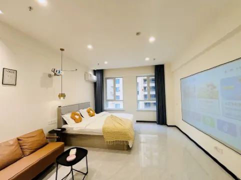 Fengcheng Weijun Shangshangqian Homestay