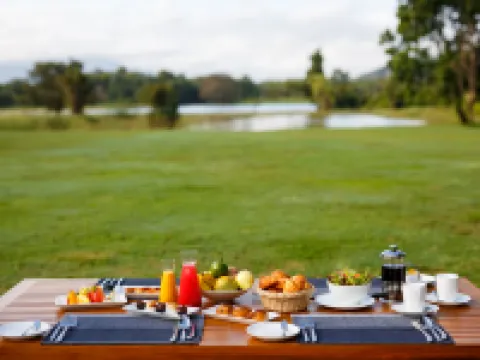 Jetwing Lake Hotels in Matale
