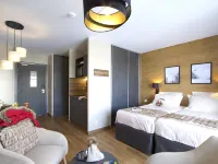 Hotel et Spa l'Eclose by Odalys Hotels in Huez