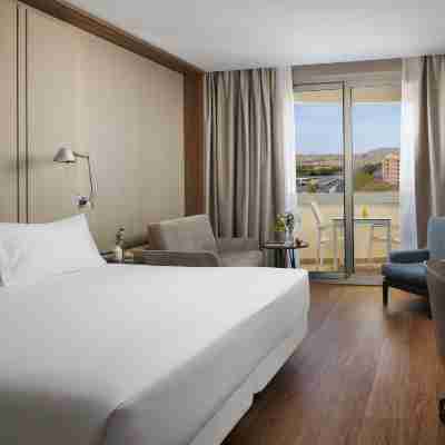 銨阿利坎特酒店 Rooms