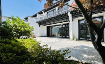 Qingdao Huihe Mansion Homestay